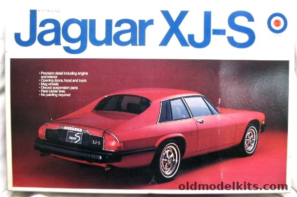 Entex 1/16 Jaguar XJ-S V-12 Coupe - (ex Bandai), 9047 plastic model kit